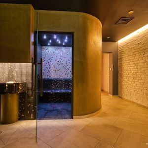 Golden Hotel & Spa